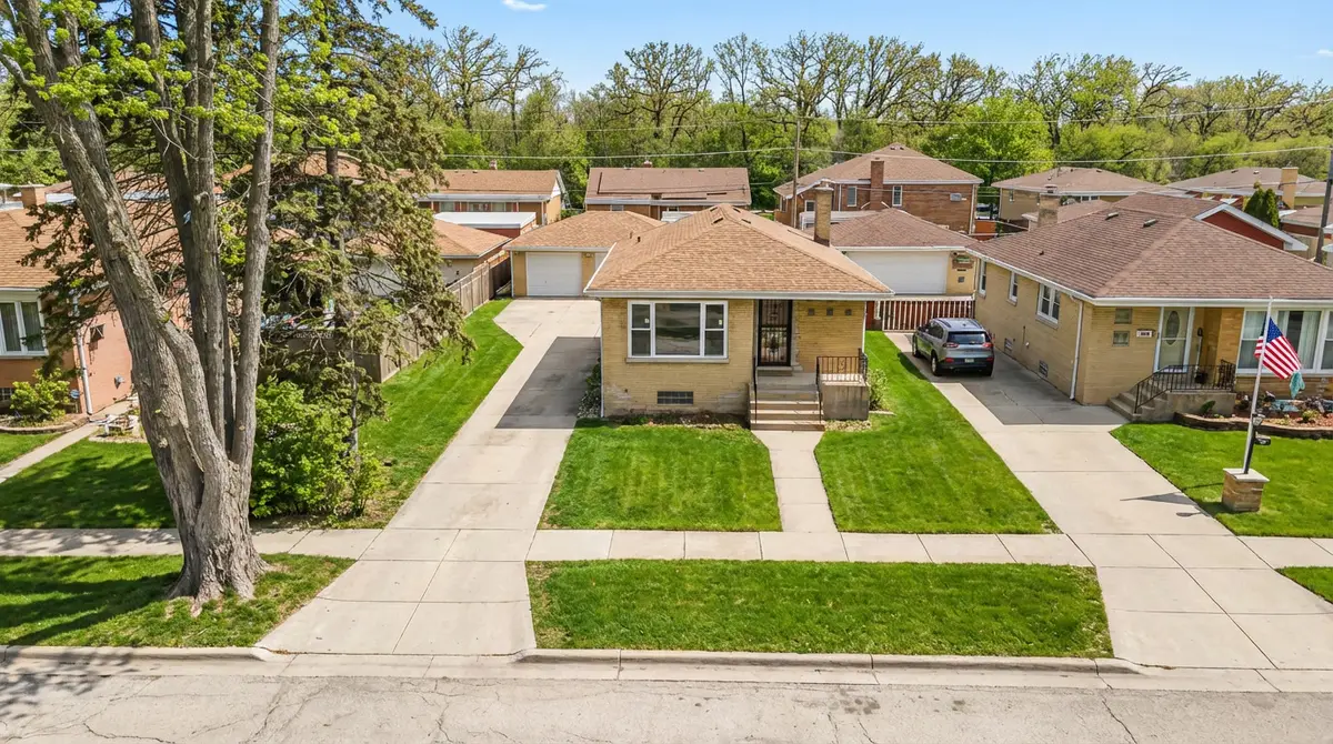 9120 26th Place, Brookfield, IL 60513 - #1