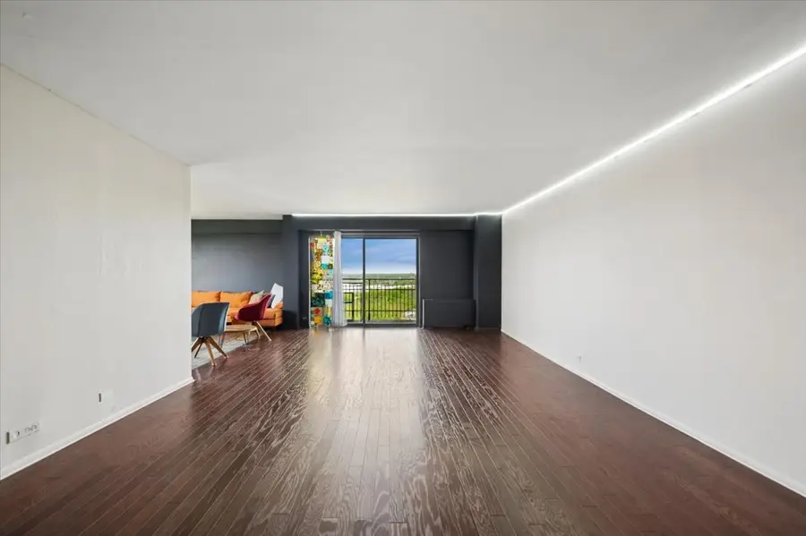7033 N Kedzie Avenue #1615, Chicago, IL 60645 - #3