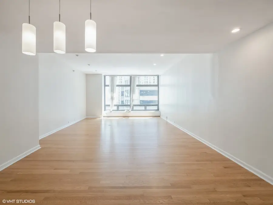 680 N Lake Shore Drive #715, Chicago, IL 60611 - #3