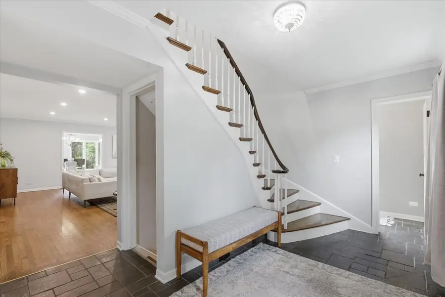 9343 Hamlin Avenue, Evanston, IL 60203 - #2