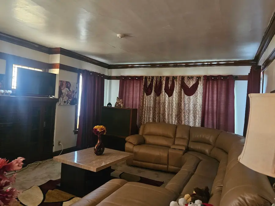 4015 W Potomac Avenue, Chicago, IL 60651 - #2