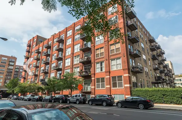 420 S Clinton Street #401, Chicago, IL 60607