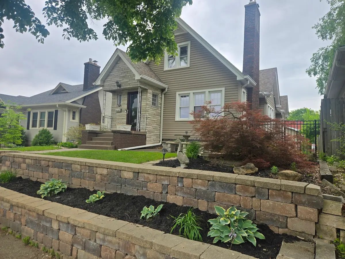 2929 Grand Avenue, Davenport, IA 52803 - #1