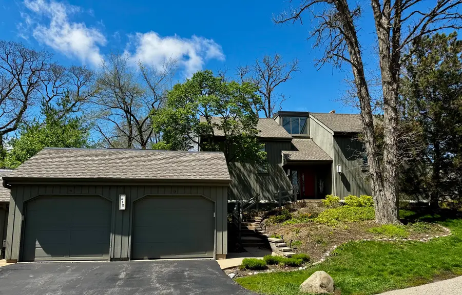 412 Deer Trail Hill #B, Lake Barrington, IL 60010 - #2