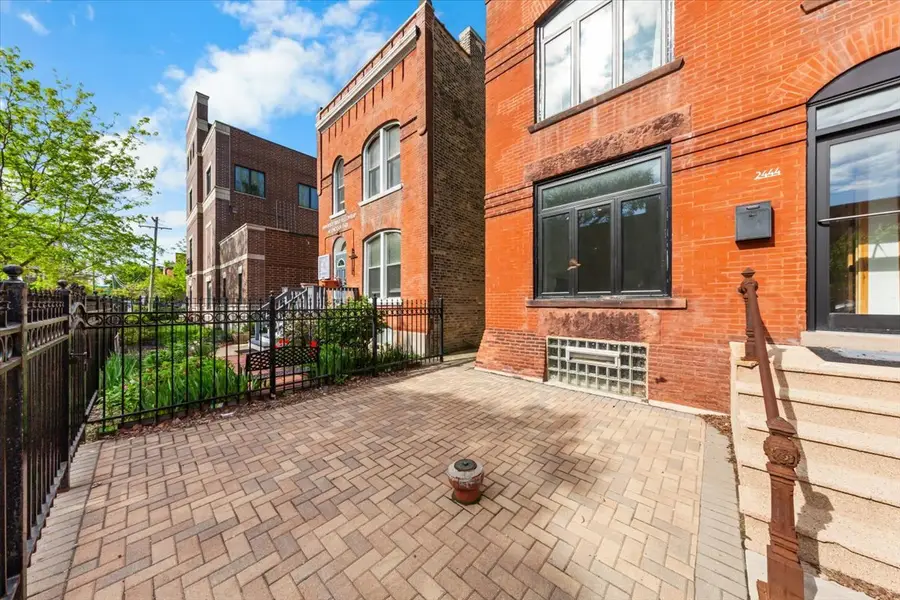 2444 N Sheffield Avenue, Chicago, IL 60614 - #2