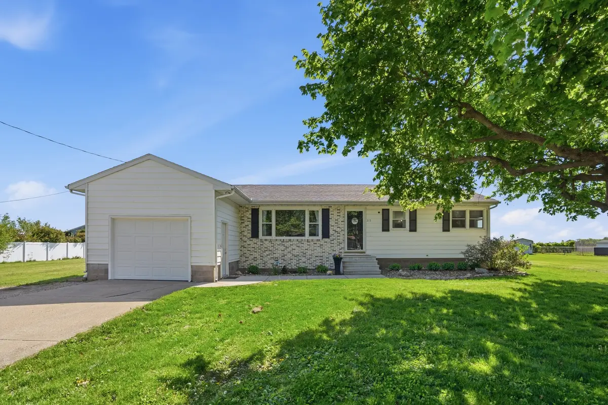 215 N Yates Street, Alpha, IL 61413 - #1