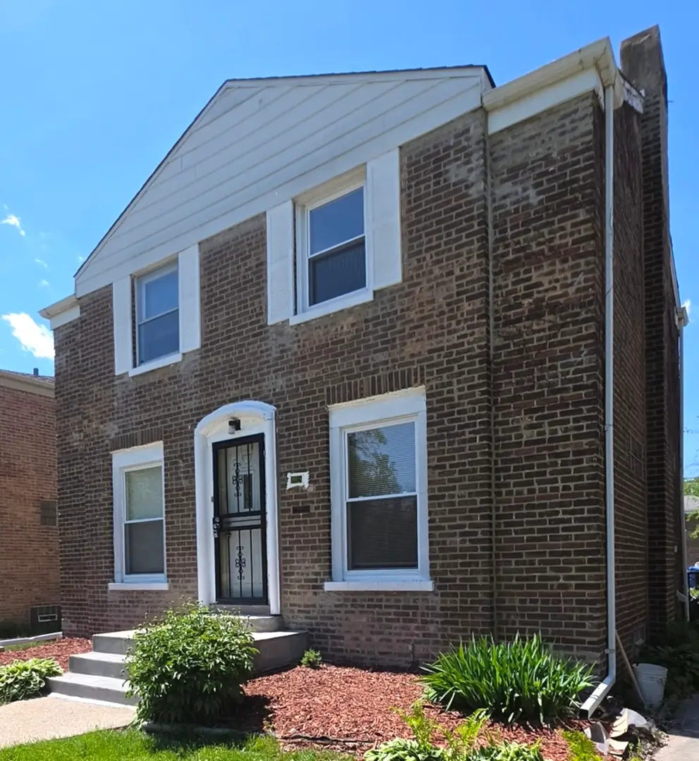 10118 S Luella Avenue, Chicago, IL 60617 - #1