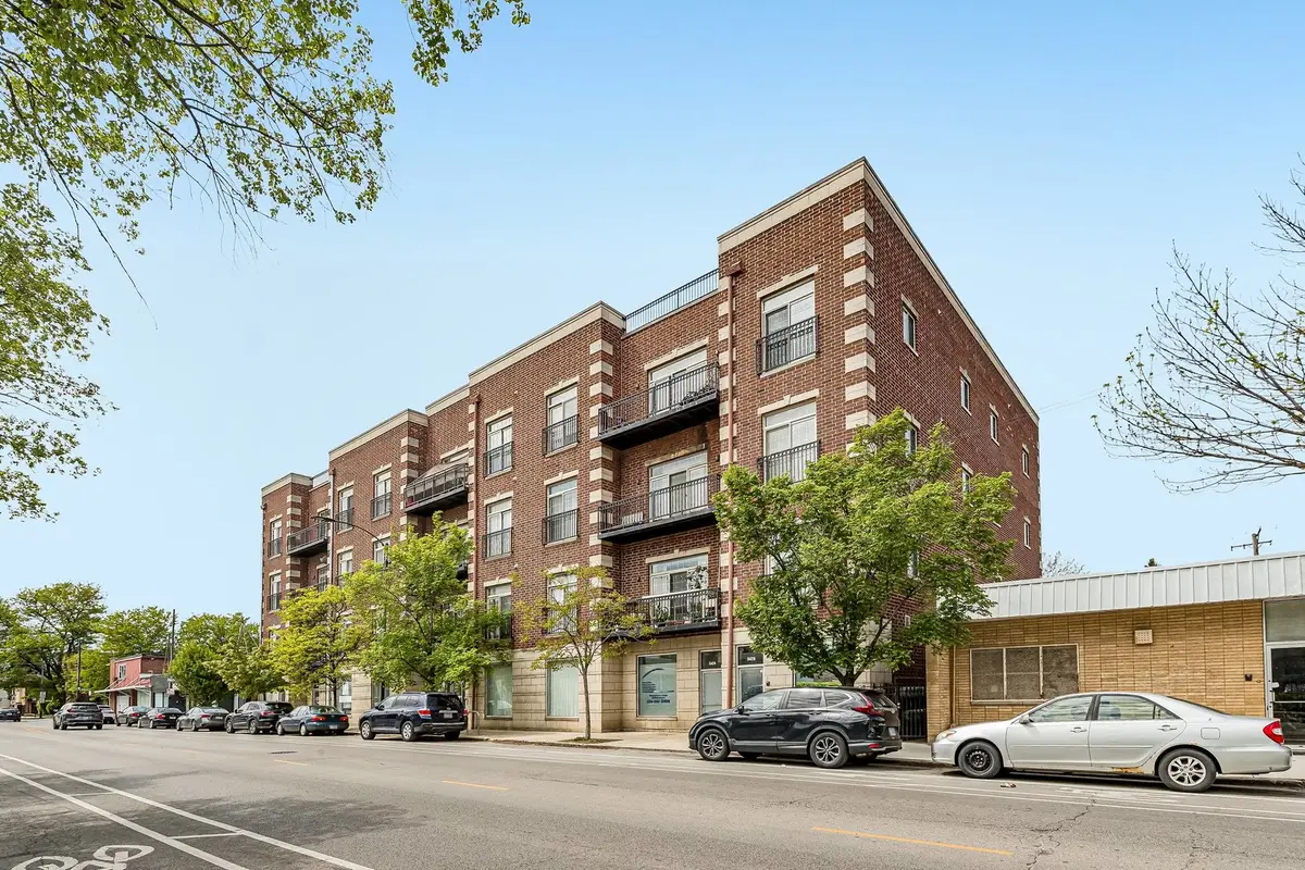 5420 N Kedzie Avenue #2A, Chicago, IL 60625 - #1