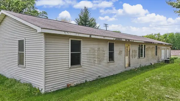 2183 Railroad Street, Lodge, IL 61856