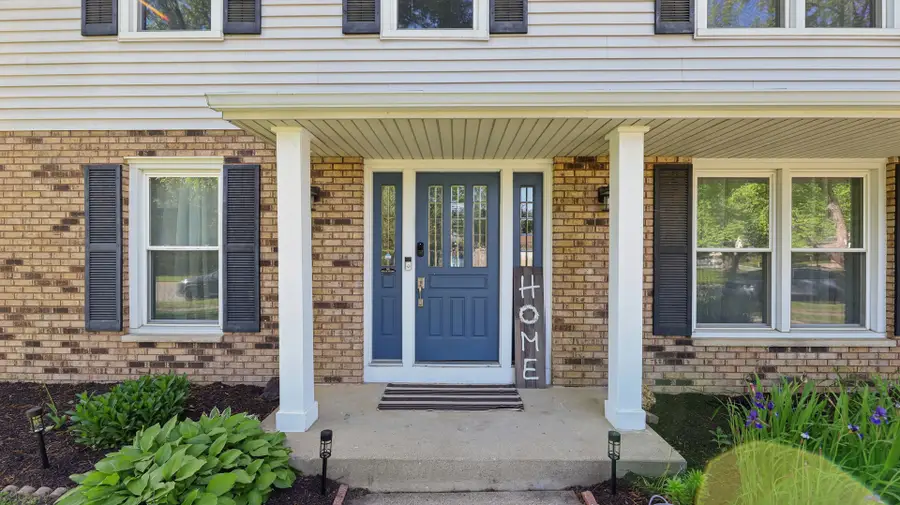 88 Devonshire Circle, Elgin, IL 60123 - #3