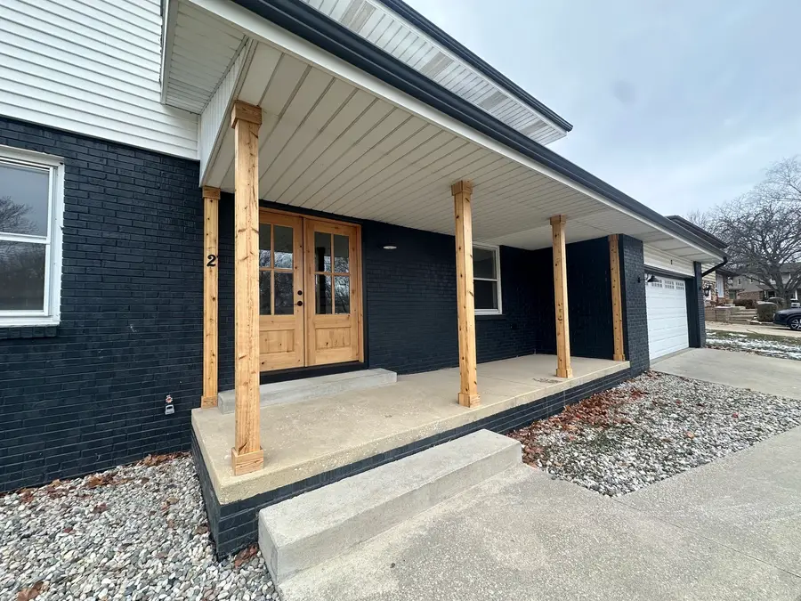 2 Oxford Place, Bourbonnais, IL 60914 - #2