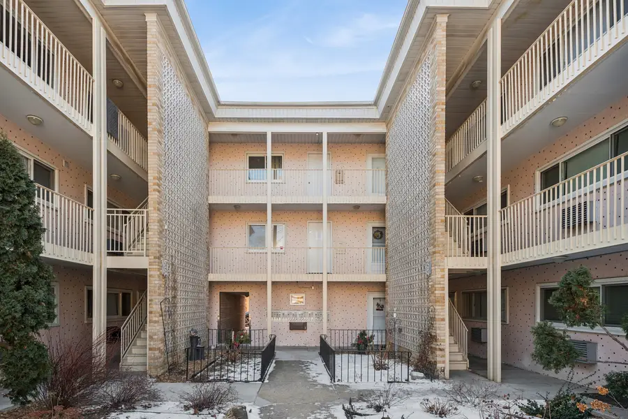 7201 W Wellington Avenue #D-1, Elmwood Park, IL 60707 - #2