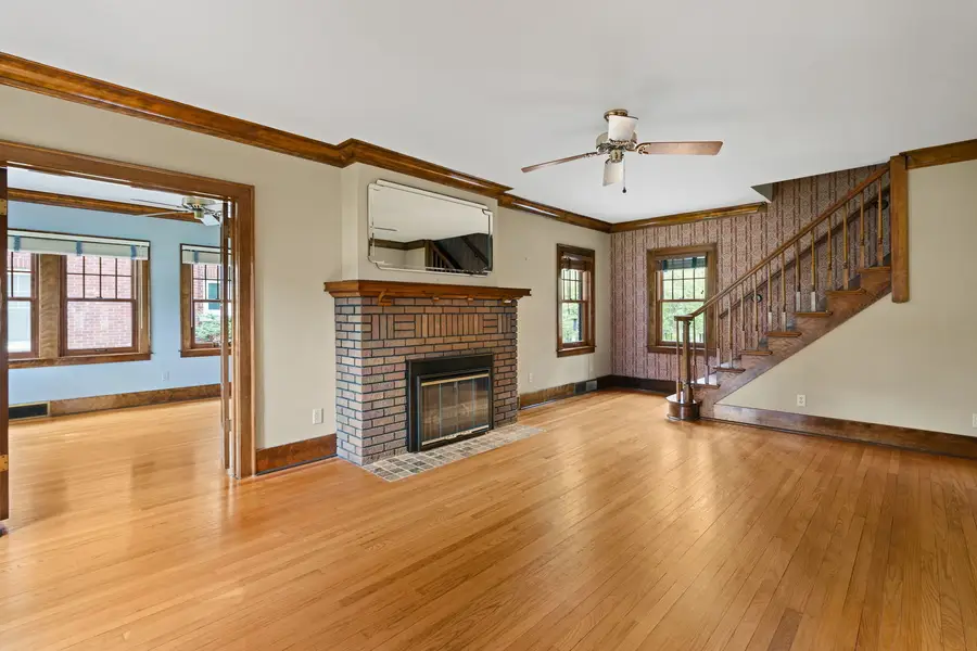 2405 27th Street, Moline, IL 61265 - #3
