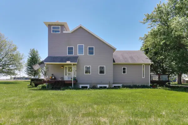 12014 Prairie Center Road, Clinton, IL 61727