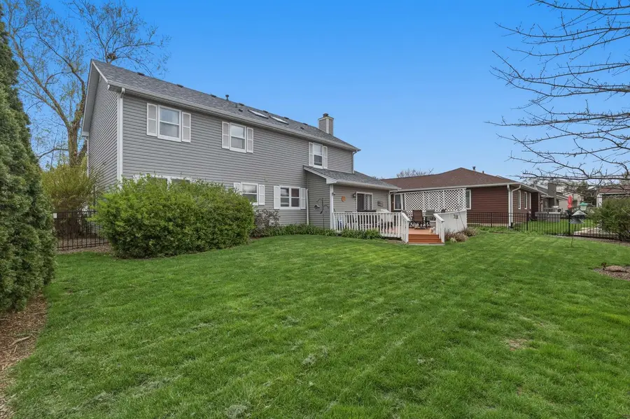 637 N Lyle Avenue, Elgin, IL 60123 - #2