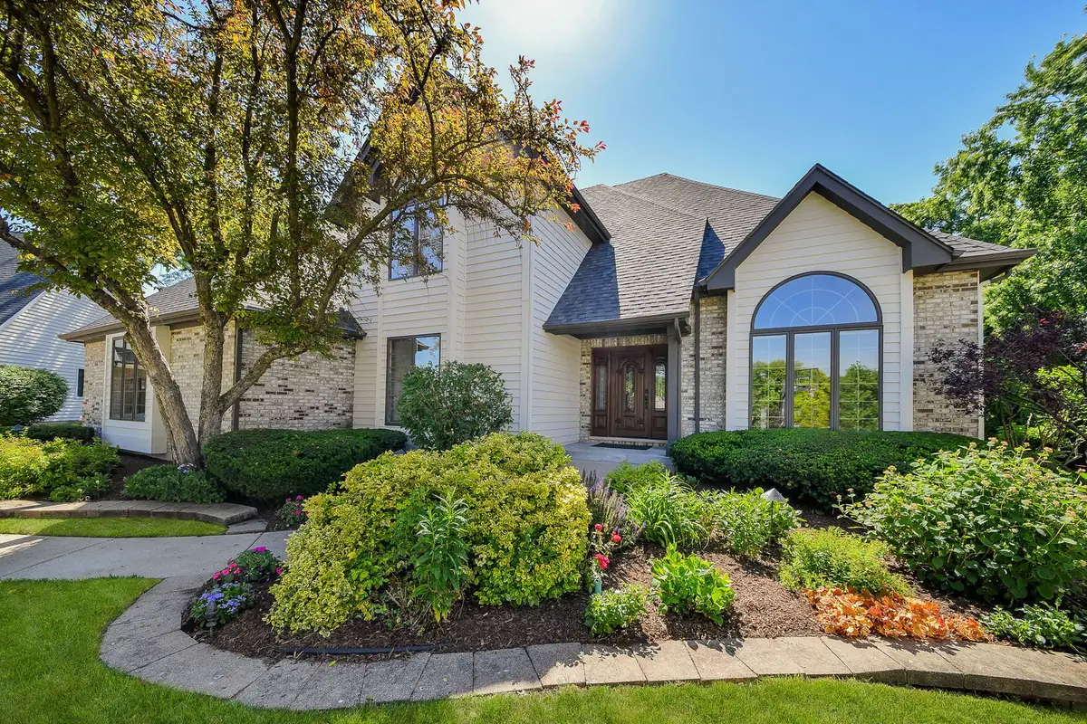 103 Hawkins Circle, Wheaton, IL 60189 - #1