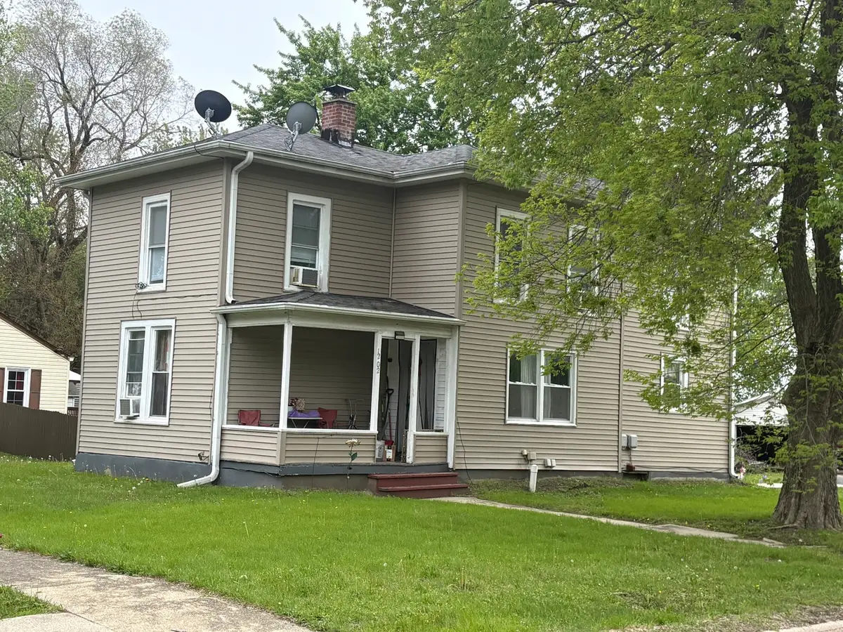 1202 1st Avenue, Rochelle, IL 61068 - #1