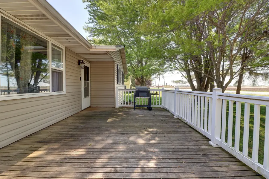 6740 Albany Road, Erie, IL 61250 - #3