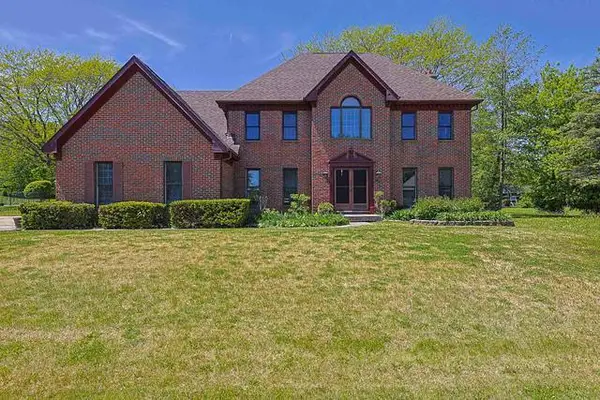 37 Mark Drive, Hawthorn Woods, IL 60047