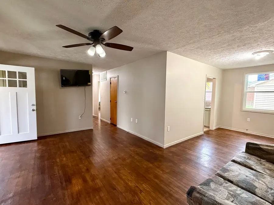 1305 Harper Drive, Rantoul, IL 61866 - #3