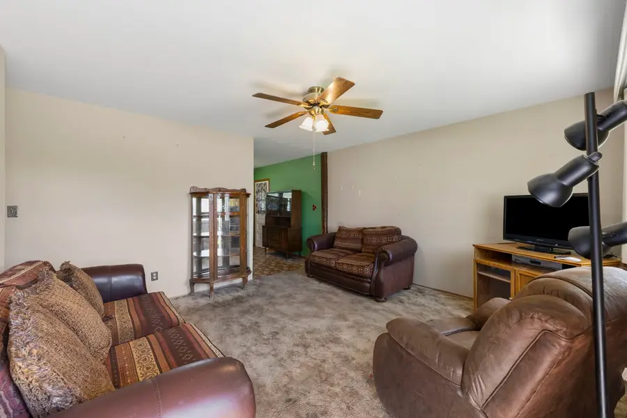 303 E Edgelawn Drive, Plano, IL 60545 - #2