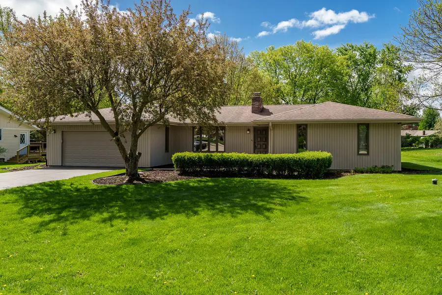 11891 Tresemer Road, Roscoe, IL 61073 - #2