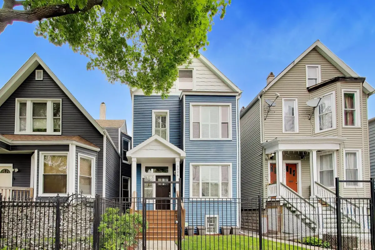 3526 W Mclean Avenue, Chicago, IL 60647 - #1