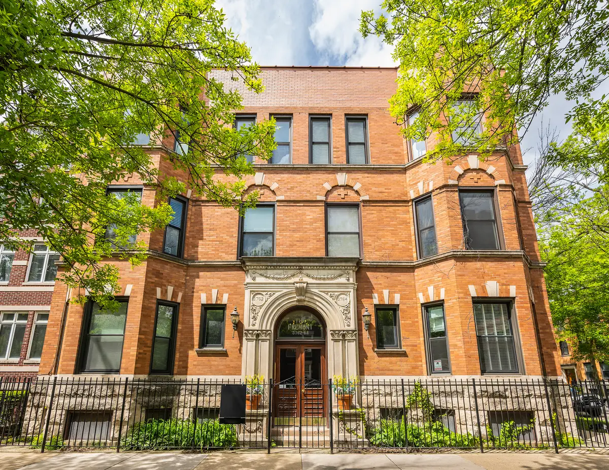 3762 N Fremont Street #1S, Chicago, IL 60613 - #1
