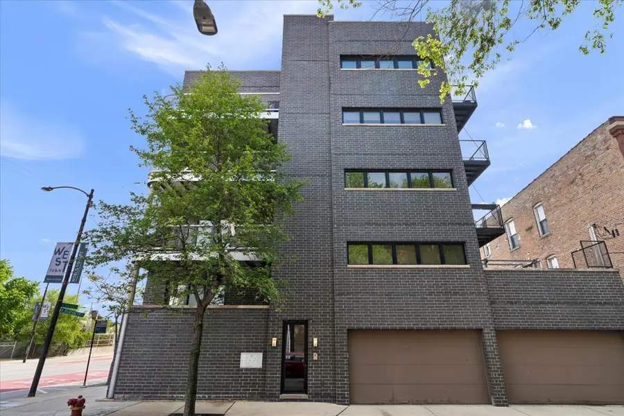 757 N Elizabeth Street #2, Chicago, IL 60642 - #2