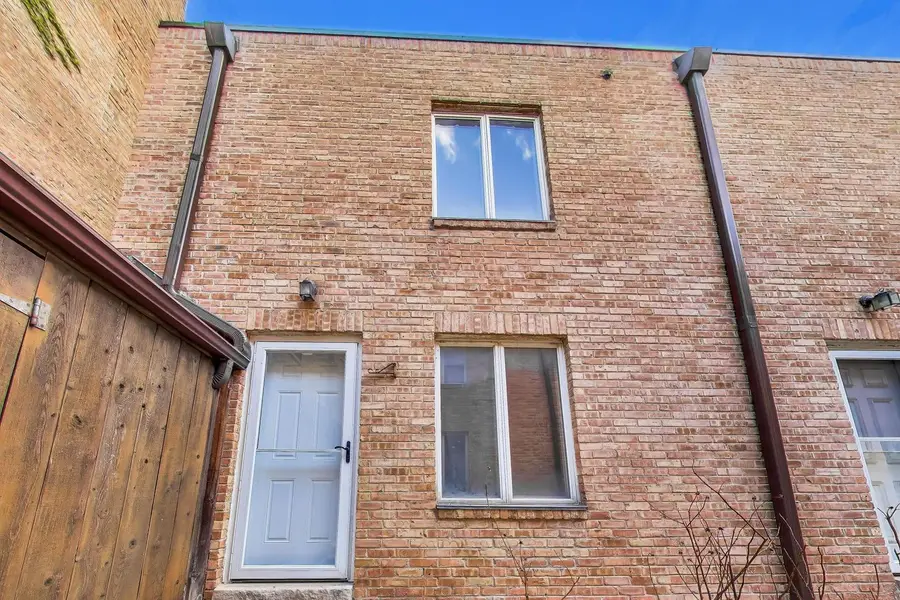 858 W Ainslie Street #858A, Chicago, IL 60640 - #3