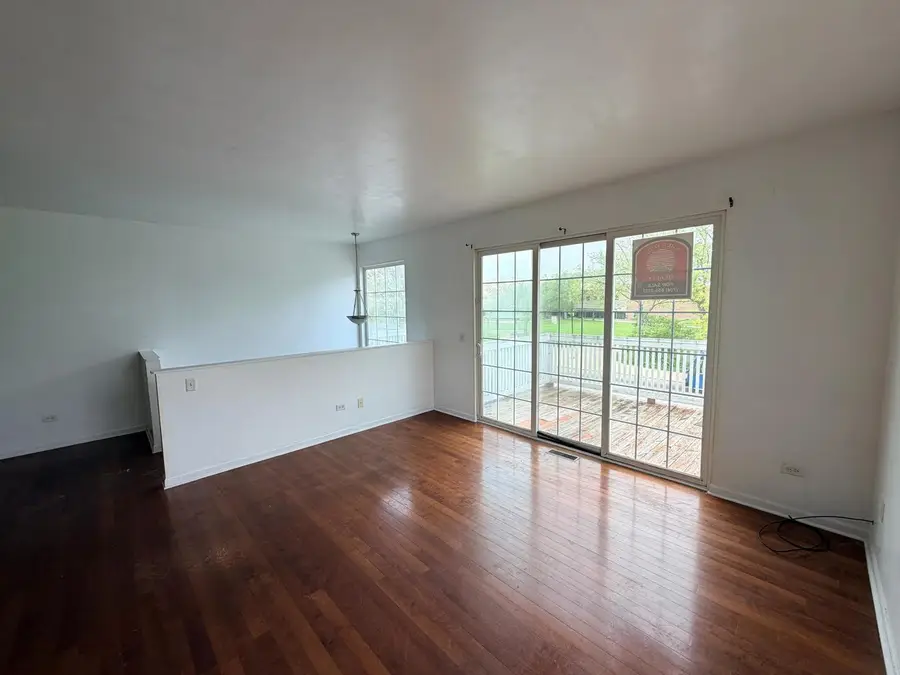 370 Main Street, Park Forest, IL 60466 - #2