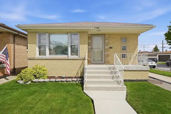 6500 W 64th Street, Chicago, IL 60638