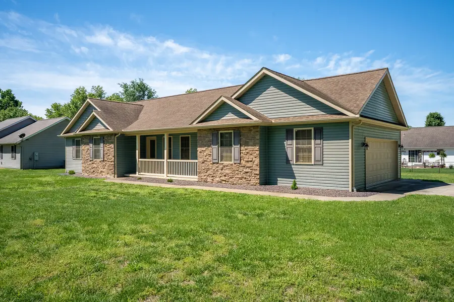 1100 Samantha Drive, Carterville, IL 62918 - #2