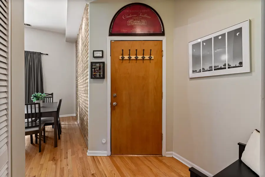 2705 N Campbell Avenue #3S, Chicago, IL 60647 - #3