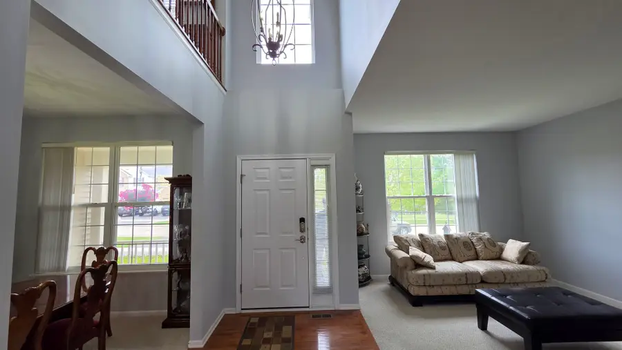 2560 W Sprce Drive, Round Lake, IL 60073 - #3