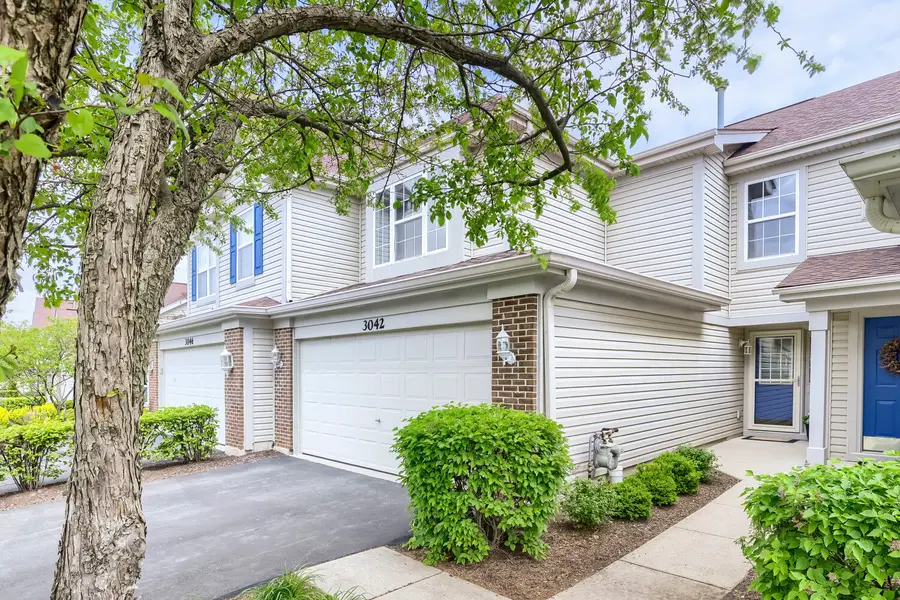 3042 Renard Lane, Saint Charles, IL 60175 - #2