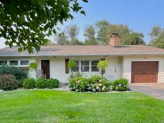 310 Circle Drive, Riverdale, IA 52722 - #2