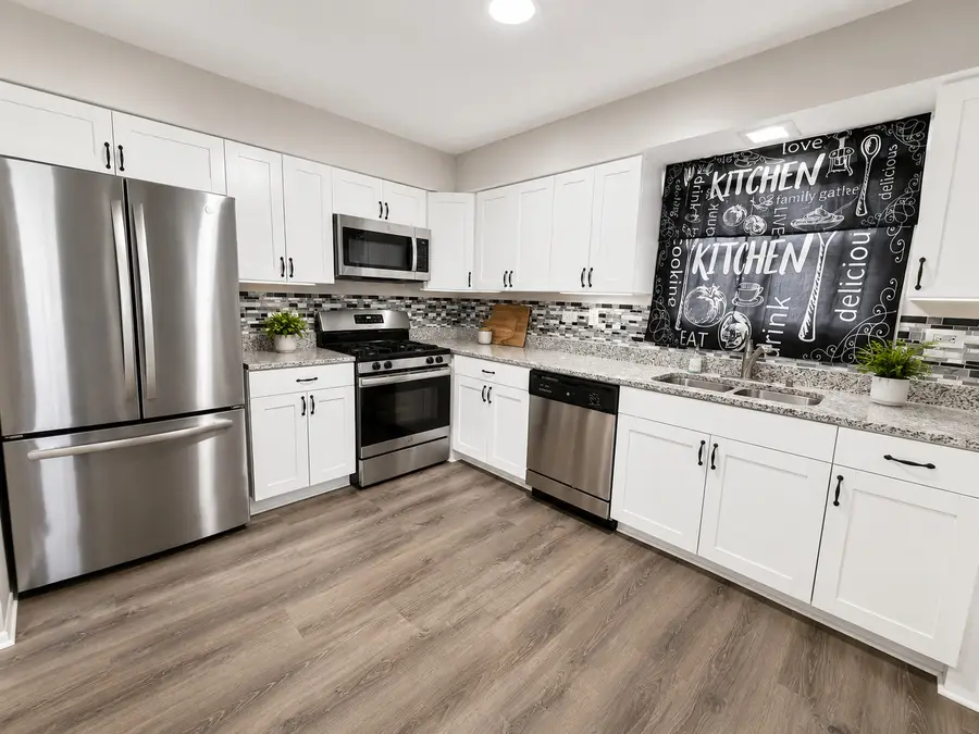 1001 Blackhawk Drive, University Park, IL 60484 - #2