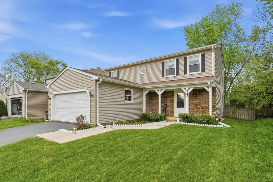 221 E Lakeside Drive, Vernon Hills, IL 60061 - #2