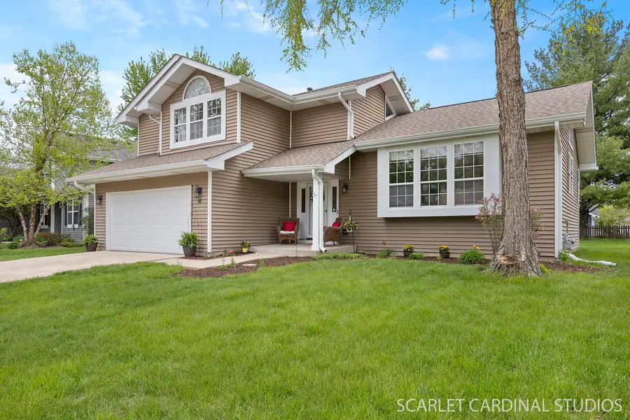 91 Forestview Lane, Aurora, IL 60502 - #2