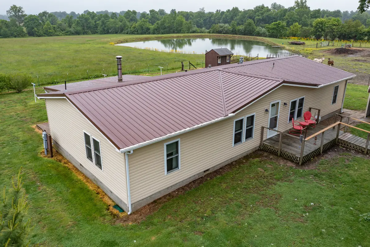 1692 County Road 315 E, Johnsonville, IL 62850 - #1