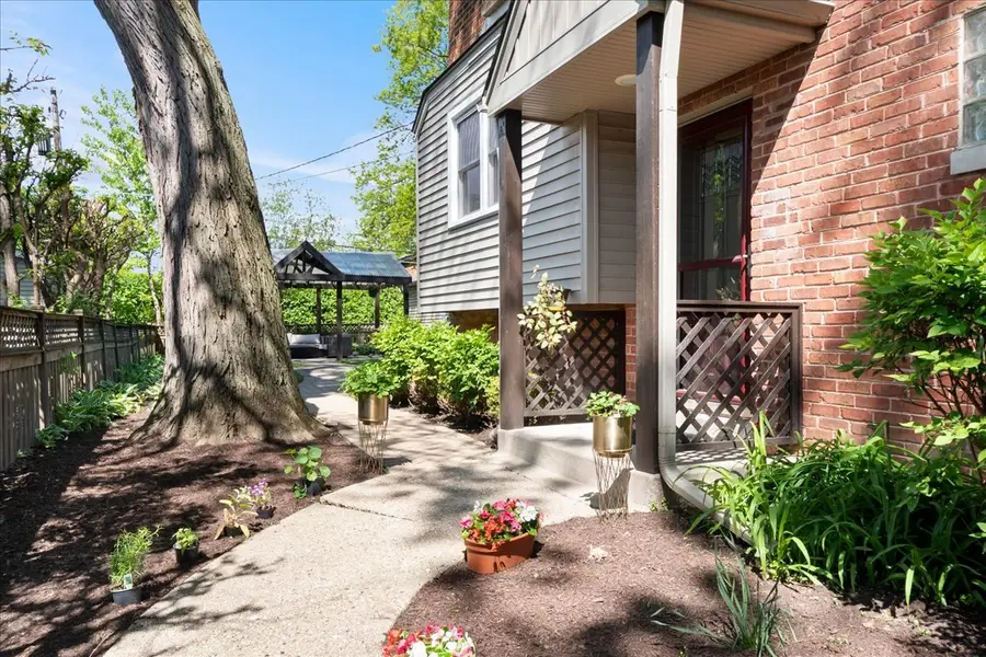 6850 N Lowell Avenue, Lincolnwood, IL 60712 - #2