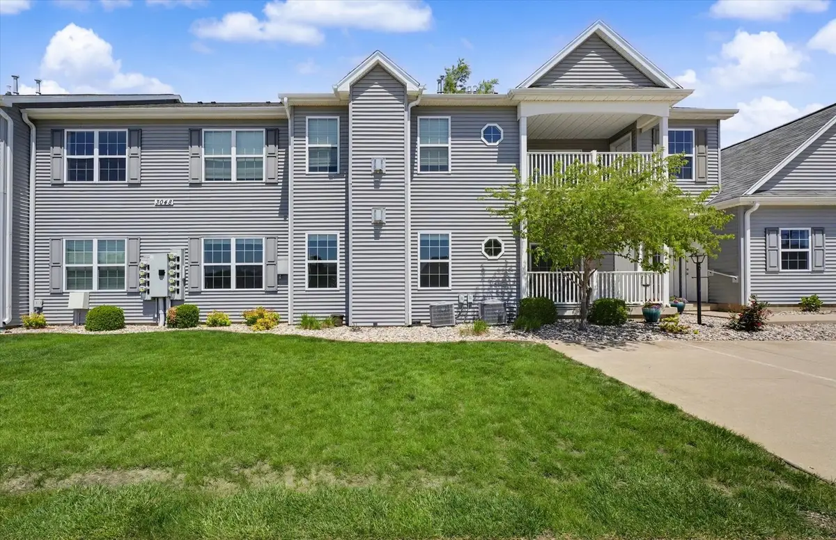 3048 E Stillwater Landing #103, Urbana, IL 61802 - #1