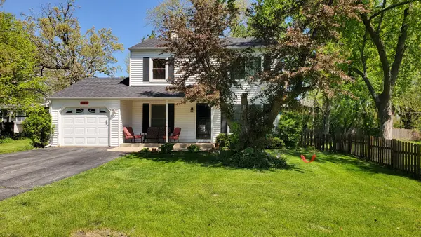 678 Ray Avenue, West Chicago, IL 60185
