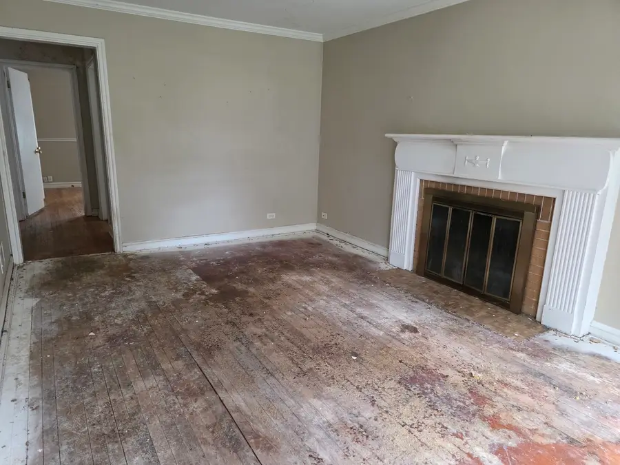 2012 Dobson Street, Evanston, IL 60202 - #2