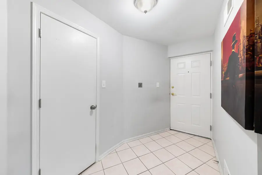 7809 Bristol Park Drive #2SW, Tinley Park, IL 60477 - #3