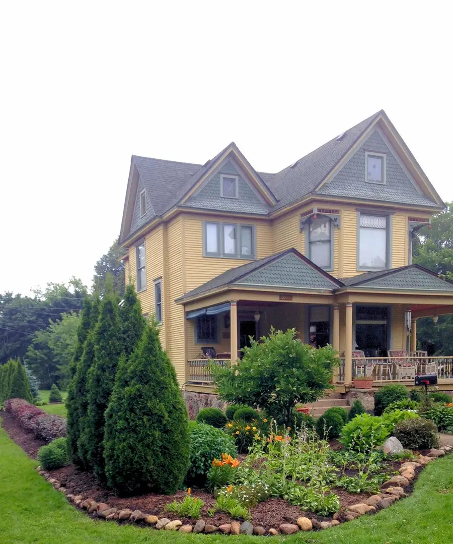 200 W Woodstock Street, Crystal Lake, IL 60014 - #3