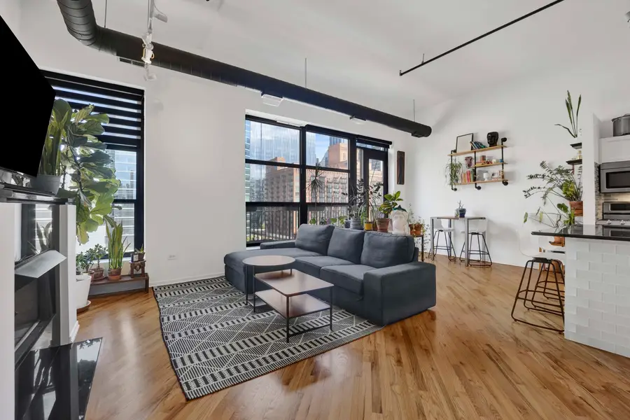 226 N Clinton Street #721, Chicago, IL 60661 - #2