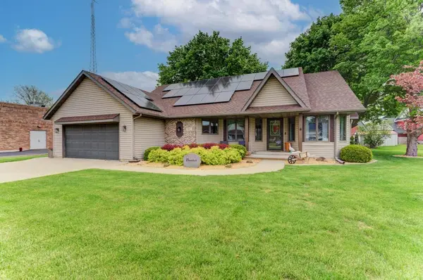 104 N Cedar Street, Gardner, IL 60424