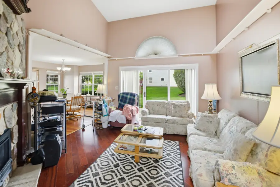 1411 Club Drive, Glendale Heights, IL 60139 - #3
